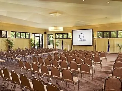 Parc Plaza Hotel