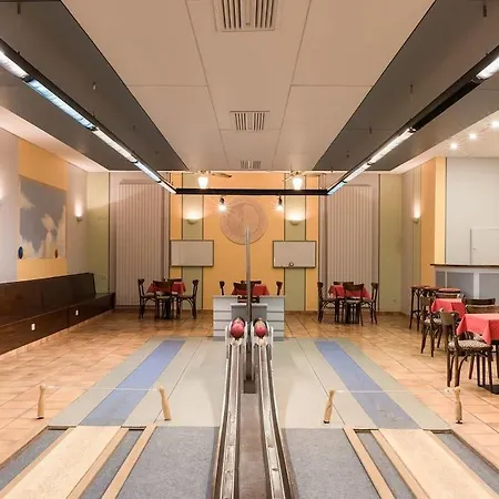 Parc Plaza Hotel