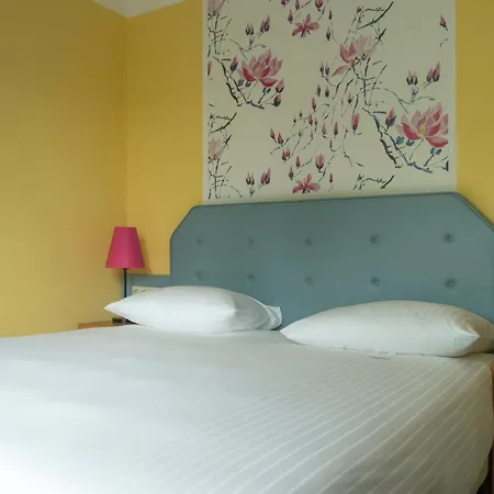 Hotel Parc Plaza 3*