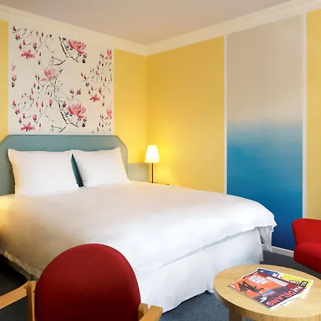 Parc Plaza Hotel 3*