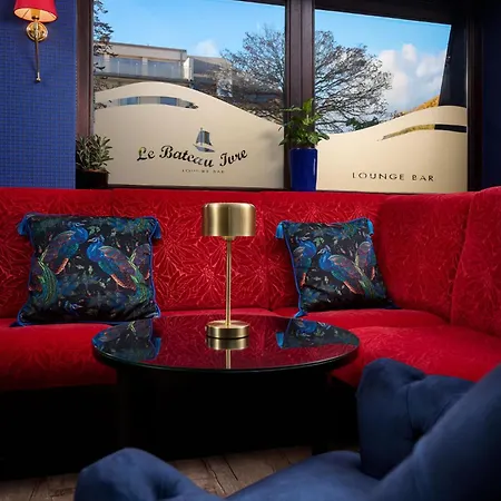 Parc Plaza Hotel 3*