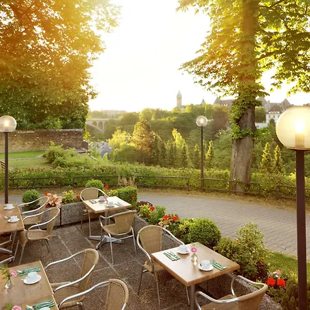 Hotel Parc Plaza